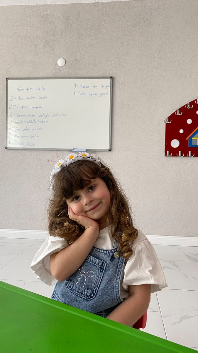 sipsebrru's tweet photo. dünyanın değil evrenin en güzel öğrencileri🩵🩵🩵🦋🦋🦋 https://t.co/gtYqx36y2X
