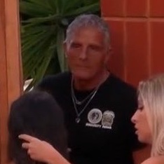 badgalvale's tweet photo. CHI È QUESTA DIVA 

#TemptationIsland https://t.co/6hdTIL5Wtt