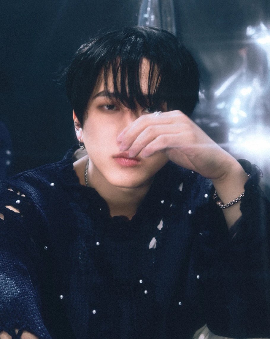 seochangbinpics's tweet photo. My Changbin is an Angel

STAYS LOVE CHANGBIN
#STAYsLoveCHANGBIN https://t.co/8PHjed6nSu