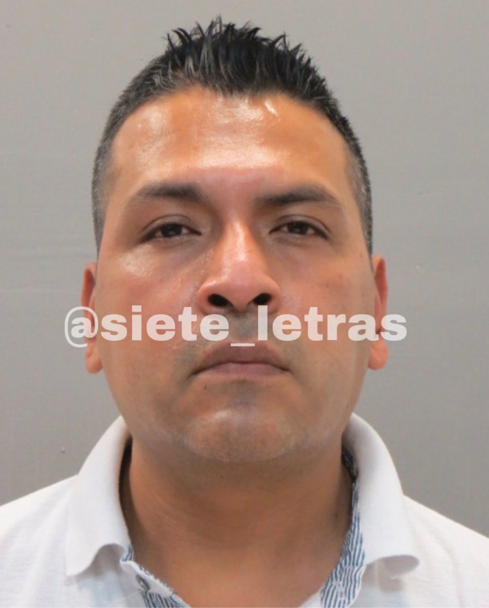 siete_letras's tweet photo. Denuncian a MP de FIDAMPU por cobro de cuotas:

Personal de la Fiscalía de Delitos Ambientales acusó que Carlos Flores acosa y se queda con justificantes médicos para que a los empleados les descuenten $.

Dicen que lo protege la Fiscal, Mitzy León, a quien señalan de “ausente”. https://t.co/db213d9xuX