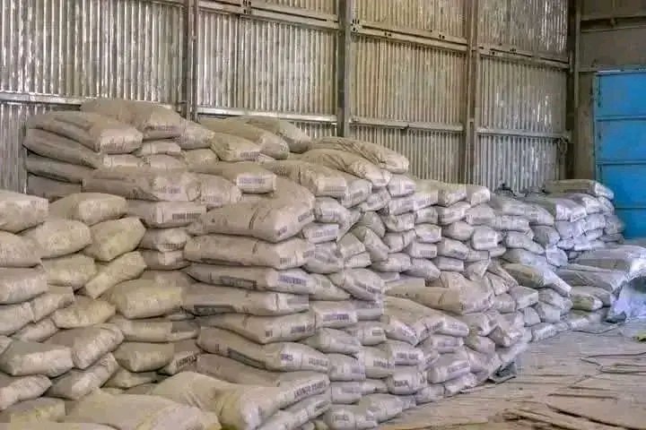 NjokiShantello's tweet photo. Selling building steel and Simba cement at 650 per bag 
Call us  or watsapp 0107372612
we are in Kenya 🇰🇪
D8_@450
D10_@750 
D12_@1020
D16_@2050
D25_@5750
R16_@ 2300
R12_@1350
R10_@850
R8_@450
R6 _@210
Hoop iron@3000
Binding wire@3400
Polythene@2000
Marine boardsmarineplexAUG 2700 https://t.co/07iTK1nAqn