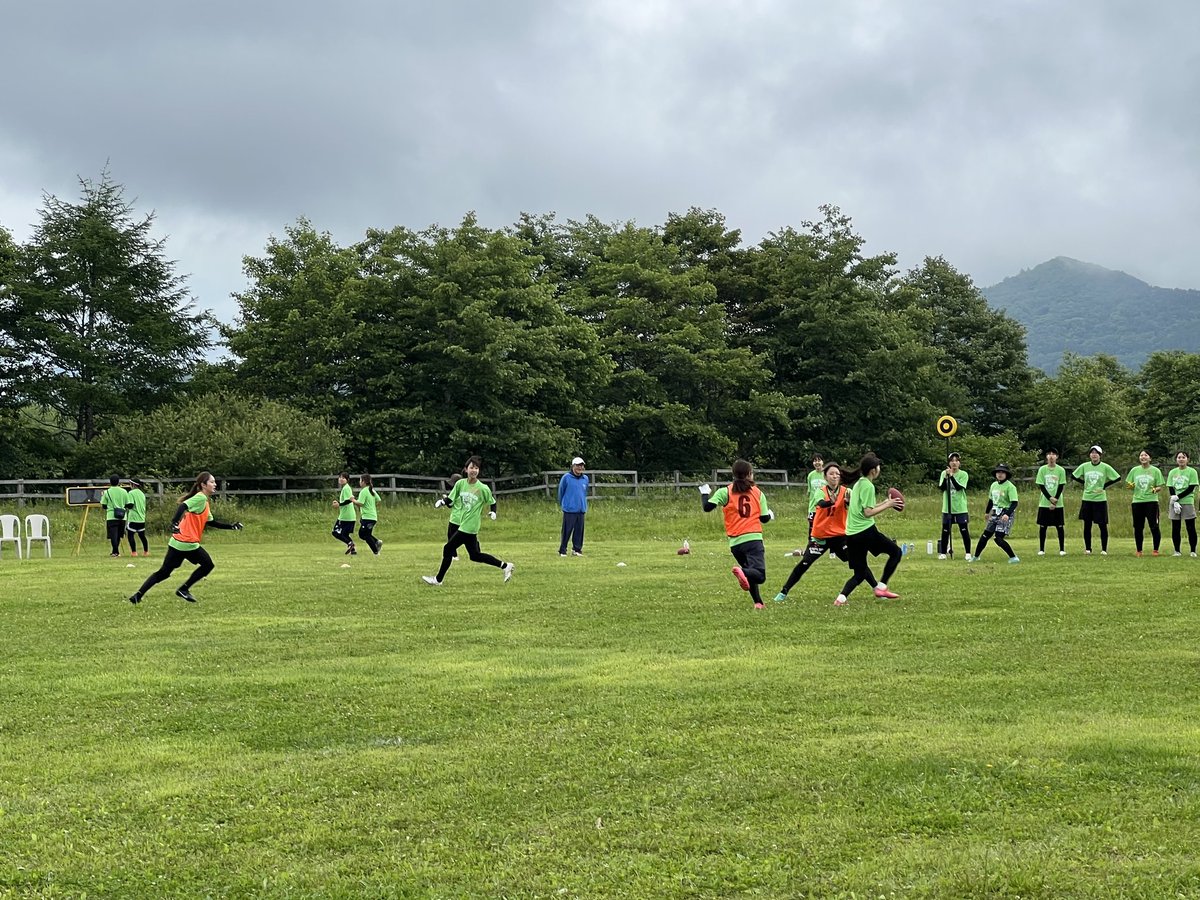 Rooks_1994's tweet photo. おはようございます🌞

7月4日、5日の2日間、山梨県清里の地で、サマータッチが開催されました👏

​全国から学生や社会人が集まり、合同チームを結成して試合を行いました🏈

企画・運営に関わってくださった全ての皆様、本当にありがとうございました！！

#神戸大学　#春から神大　#タッチフット https://t.co/xrDLYJwdDK