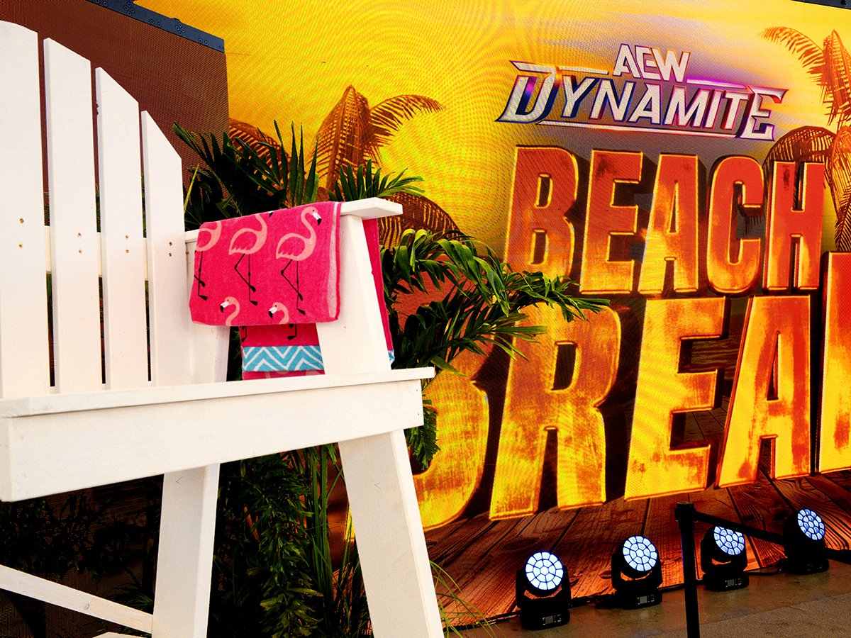 AEW's tweet photo. ☀️🌴 Here's an exclusive sneak peek at tonight's #AEWDynamite Beach Break set!

Don't miss all the action going down TONIGHT LIVE at 8/7c on TBS + HBO Max! https://t.co/ICKbCouNXh