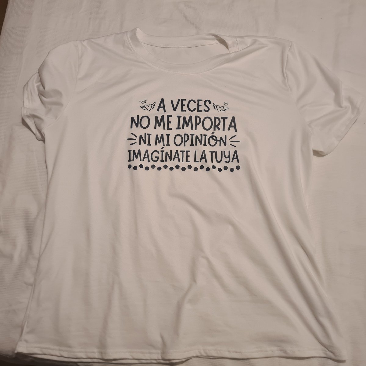 SupervisoraEnfu's tweet photo. El cuñado me ha regalado una camiseta con mensaje... no sé qué pensar 🤔 https://t.co/ZzwrZZqbjw