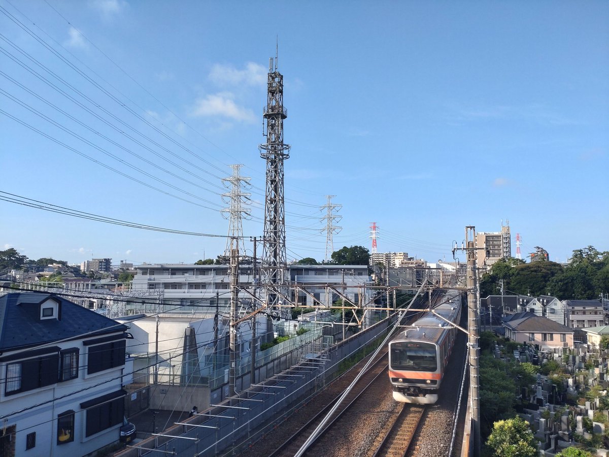 skyanai's tweet photo. おはようございます
いつも沢山の♥ありがとうございます
青空🟦が広がっています
空には積雲が浮かんでいます
アメダスの気温は２４℃
朝から蒸し暑い体感です
皆さんの空はどうですか
では良い１日を
#イマソラ
#空がある風景 https://t.co/JVRCvvoxbg