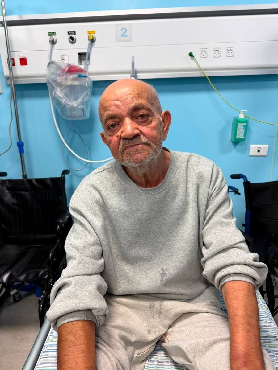 PalinfoFr's tweet photo. #Suivi Les forces de l’occupation ont libéré le journaliste Hassan Abdel Jawad, originaire du camp de Dheisheh, au sud de Bethléem, après plusieurs jours de détention dans leurs prisons. https://t.co/apcmzbuhXj