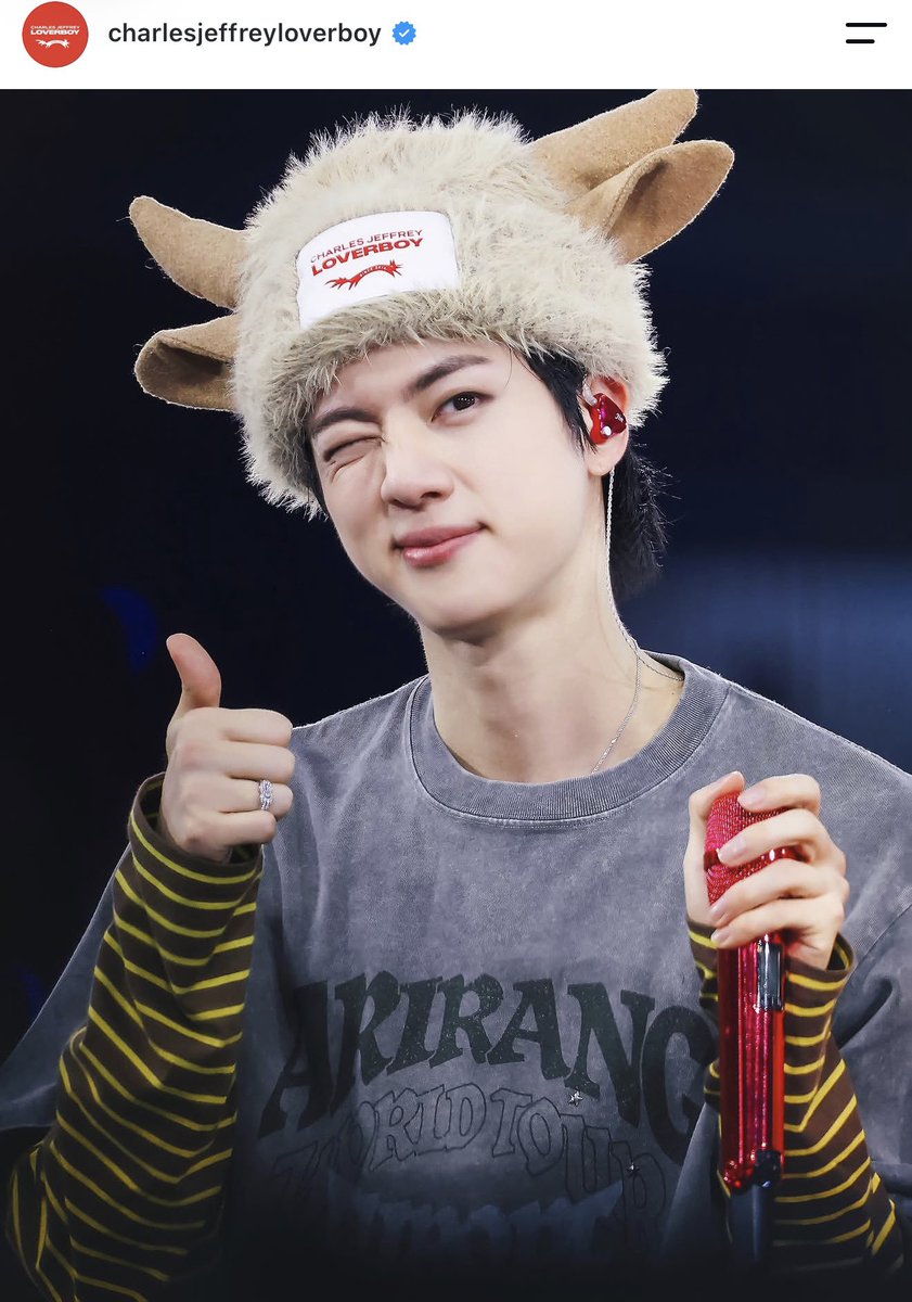 jinnieslamp's tweet photo. Charles Jeffrey LOVERBOY Instagram post

“@/jin wearing our knitted Highland Cow Beanie”

https://t.co/FXDZs4Vphi https://t.co/lZRvDmQfxW