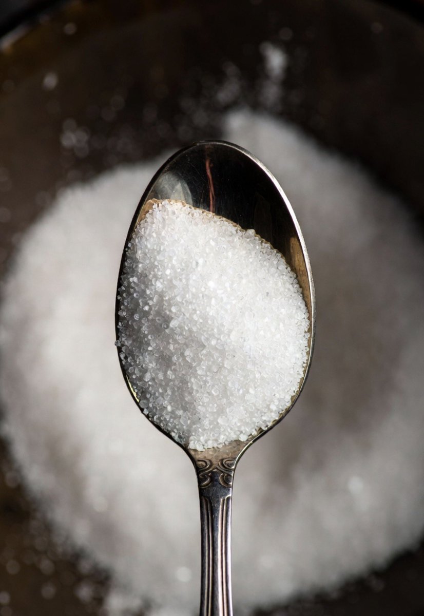 YourAnonOne's tweet photo. In the 1960s, the sugar industry secretly paid Harvard scientists to blame fat, not sugar, for heart disease. The truth stayed hidden for about 50 years. https://t.co/AzWApWUEGZ