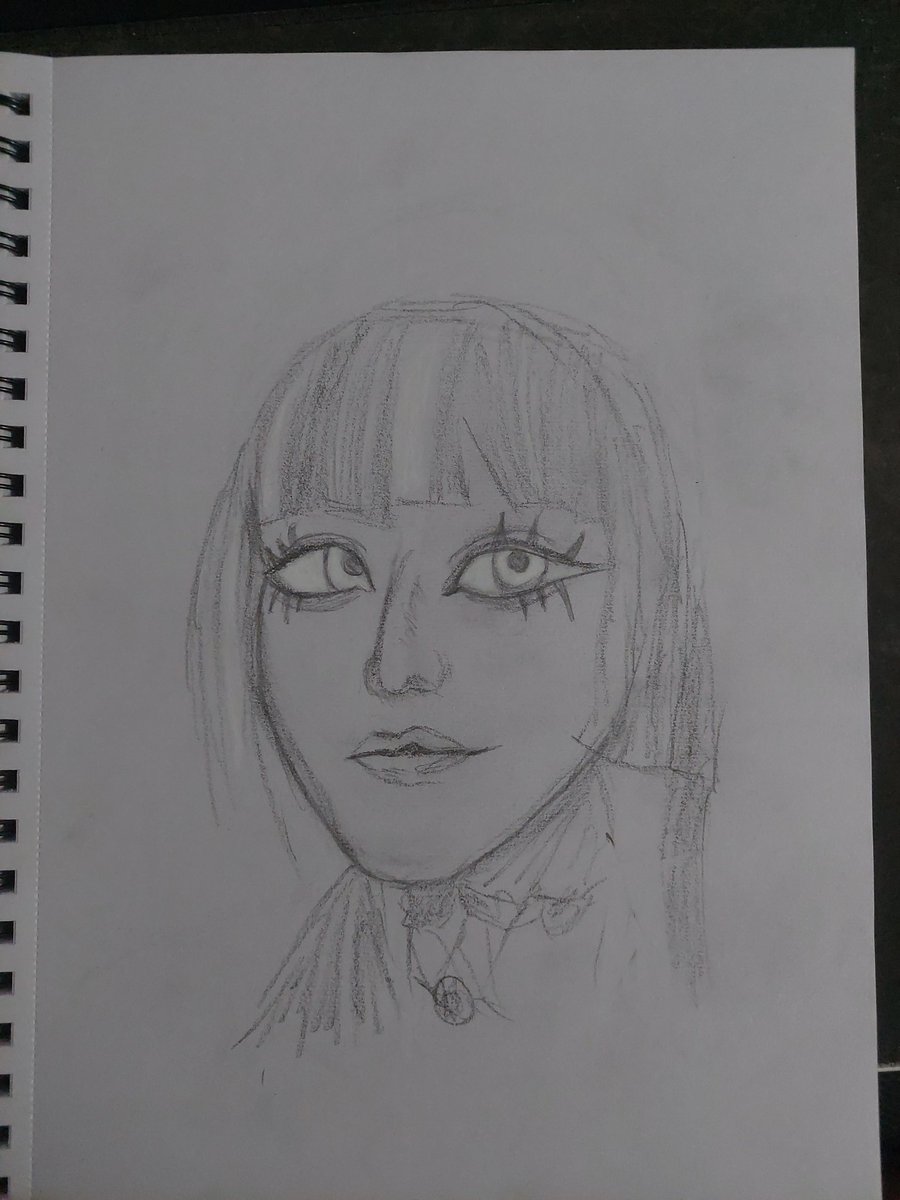 PeterJohnDorian's tweet photo. I tried drawing a cosplayer I saw on here but it's not accurate it all so I'm only posting the drawing. https://t.co/1yToJefp9r