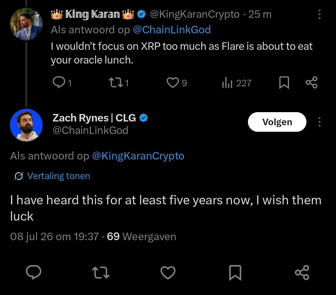KingKaranCrypto's tweet photo. Chainlink Community Liaison Zach Rynes wishes @FlareNetworks good luck in its mission to eat Chainlink's lunch and become the leading oracle network.

Let the battle of the oracles begin.. 🤝 https://t.co/zVKV45Rx13