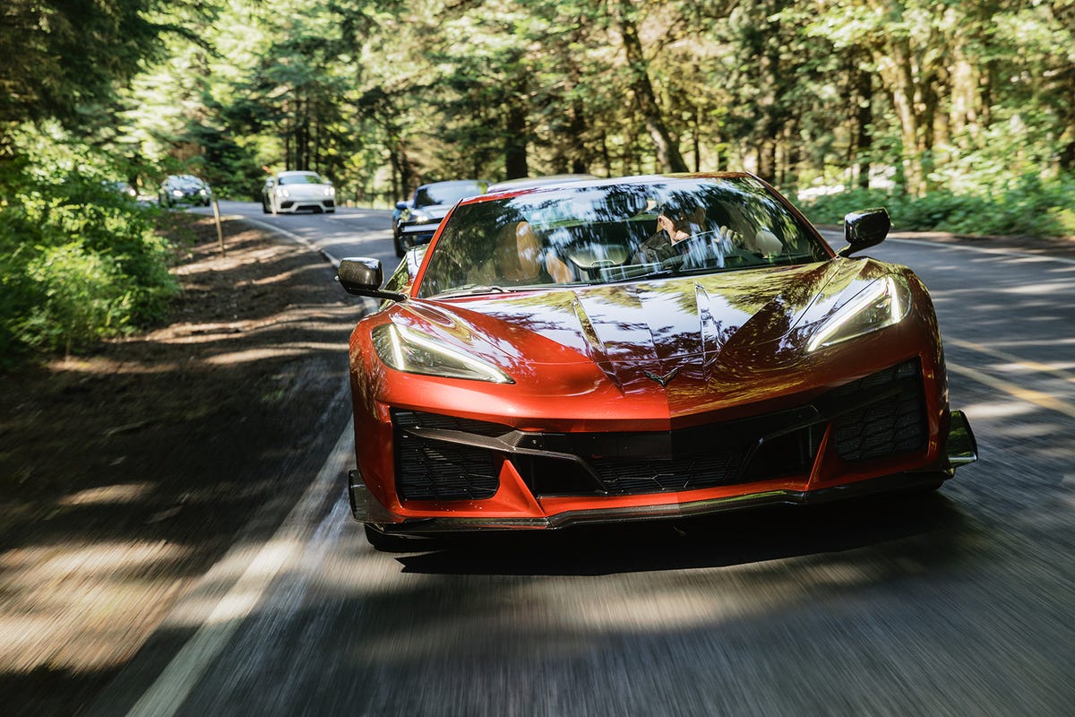RoadandTrack's tweet photo. Our Northwest Shift rally was four days of blissful mountain drives. https://t.co/vHgibnXwaV https://t.co/WeCSoad1oC