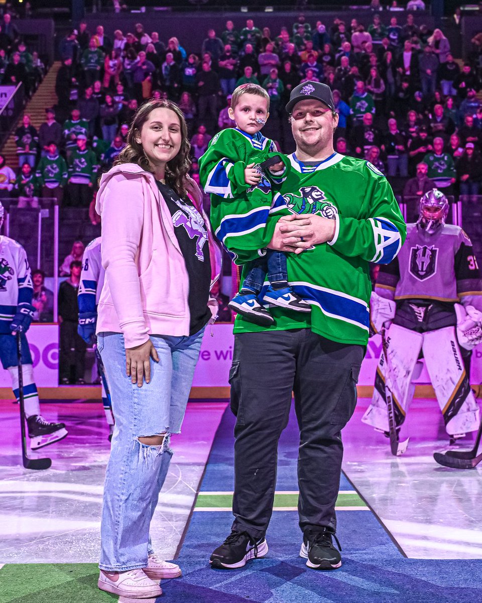 abbycanucks's tweet photo. We are deeply saddened by the passing of our friend and teammate, Mavrik Turnbull.

Mavrik was a remarkable young soul whose infectious smile brought joy into every room he entered. His love for our game was unmatched and his resilience will continue to live on in those who were fortunate to know him.

Our heartfelt condolences go out to all of Mavrik’s family and friends.

Thank you Mavrik. 💚