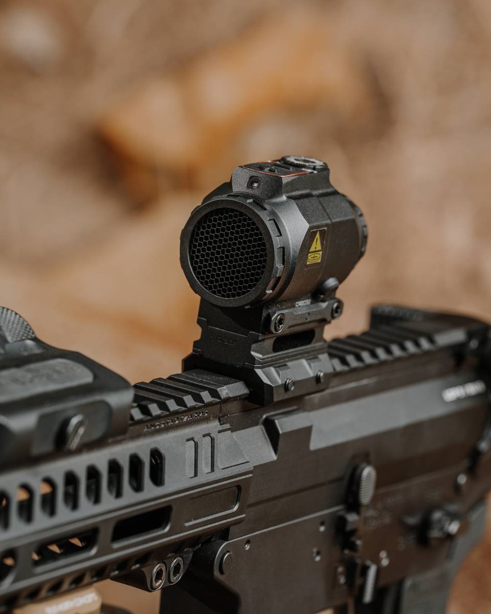 Sightmark tweet media