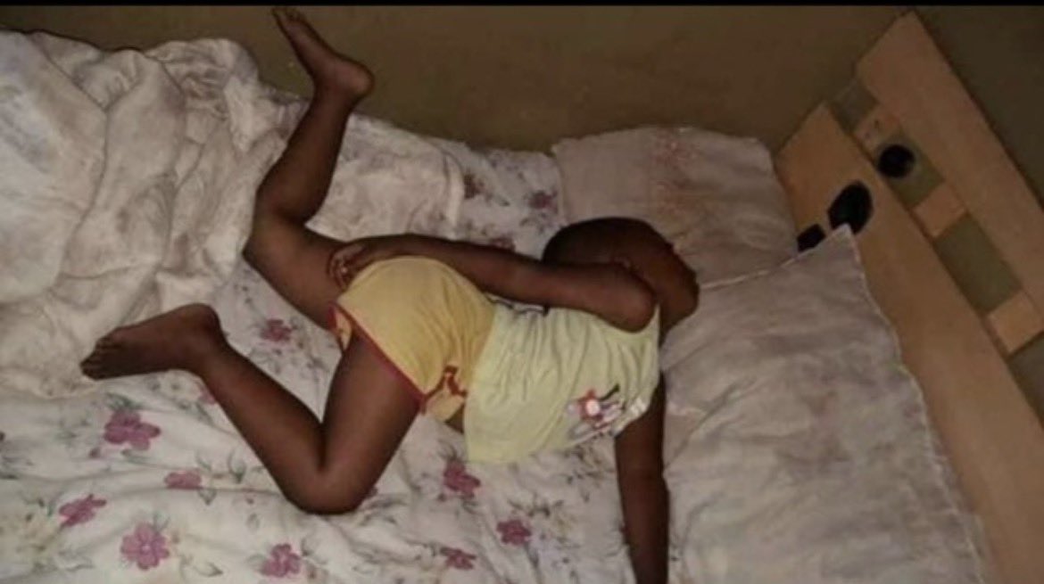 Debbybruno3's tweet photo. How i sleep knowing Ronaldo is out of the World Cup 😂 https://t.co/NsV7x1k5GF