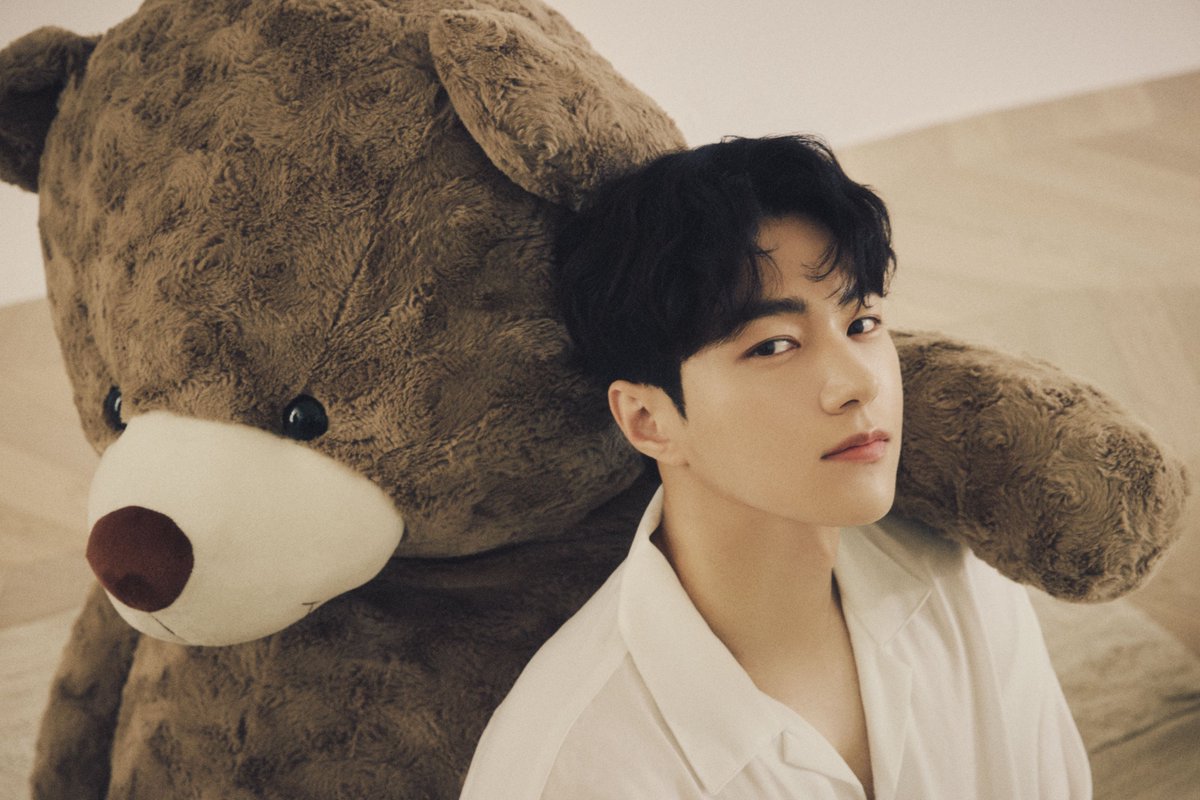 soompi's tweet photo. #INFINITE's #KimMyungSoo (L) To Sit Out Upcoming Fan Meeting Tour
https://t.co/n2Ru9WNKNj https://t.co/C8UdAHhIoR
