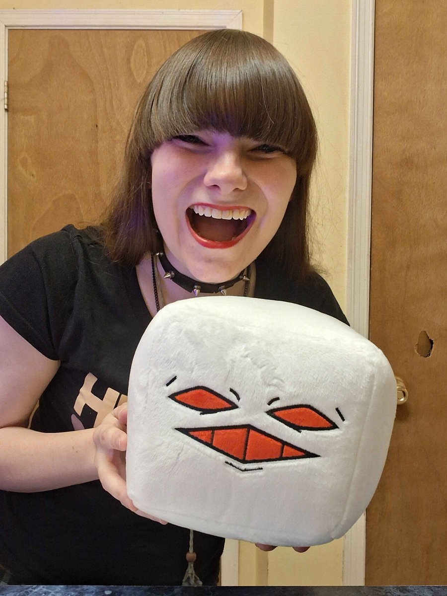 Morbid_Mist's tweet photo. I have received my BreadCube™!!!
#Pugaliminal #YOURLOCALBREADMAN #BreadMan https://t.co/Cl0L8ni8dU