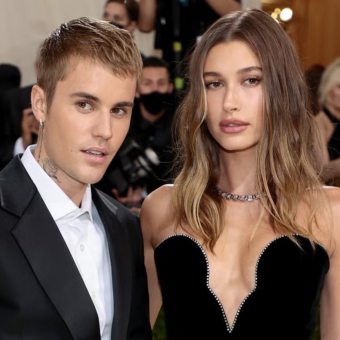 BuzzCrave_'s tweet photo. Justin Bieber and Hailey are reportedly getting divorced. https://t.co/Byi36GVSwv