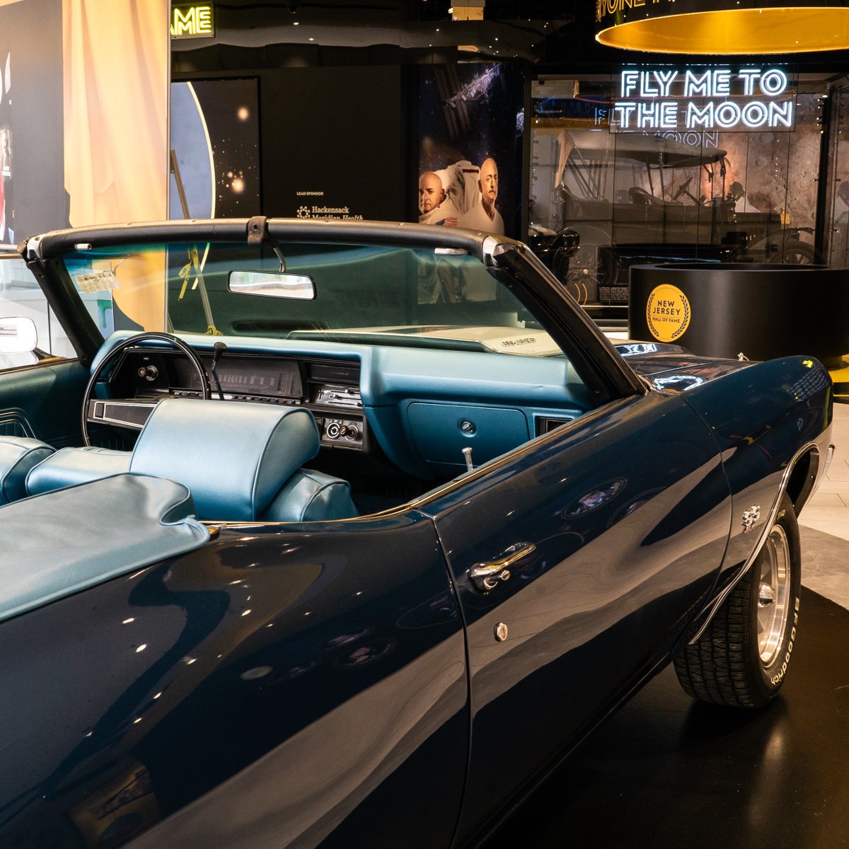 NJHallofFame's tweet photo. Summer break = Jersey greatness at #NJHOF @americandream! ๐ Discover iconic memorabilia, including @jonbonjoviโs jacket, and interactive exhibits like the Wall of Fame, Jersey Proud Theater, and holographic Karaoke Stage. ๐๐ธ Plan: https://t.co/SoP9pnPkOO
#njevents #nj #njmom https://t.co/vWGVgVsPtb