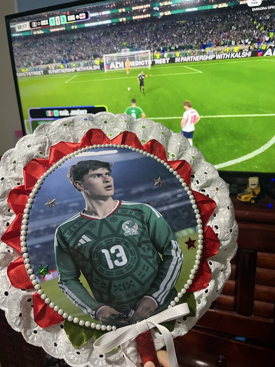 kato🇲🇽 tweet media