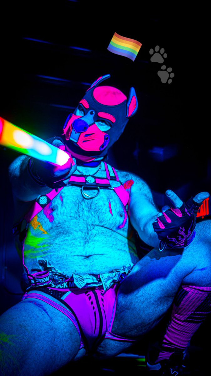 BlazerPup's tweet photo. Tip the gogo pup -> touch the tip ;) #pupplay #humanpup #gaykink https://t.co/CqIhwMbnG1
