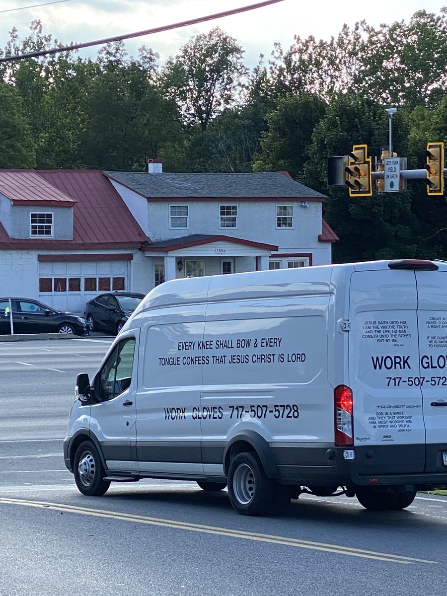 KingOnPump's tweet photo. Spotted today. Christ is King https://t.co/Tinw7pf3wE