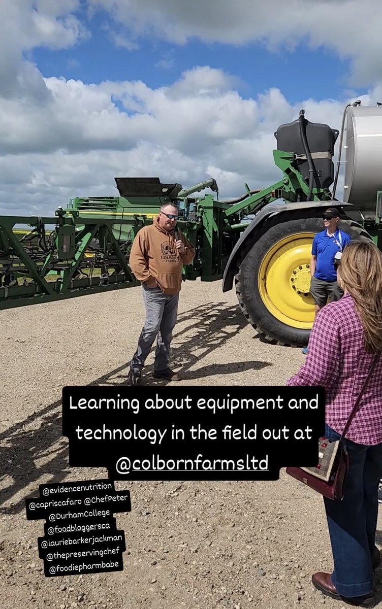 SaskPulse's tweet photo. Another great year supporting the @CDNFoodFocus Food Influencer Tour today - it was great connecting with dietitians, influencers, and industry members to showcase how the food we grow in SK ends up on consumer plates https://t.co/DvkCqS7pqy