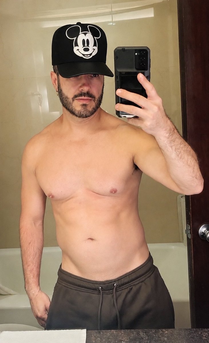HDannypapi's tweet photo. https://t.co/40jEyna3xd