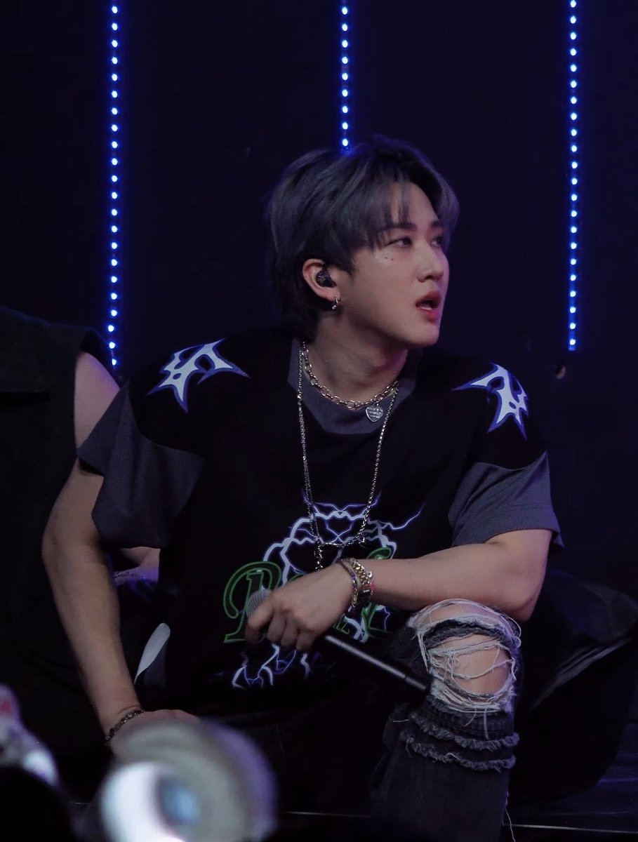 seungbineras's tweet photo. ESTE CHANGBIN ESTE SEUNGMIN MOTOS ENEMIES TO LOVERS Y PURO AMO APASIONADO https://t.co/jlDRsLEYr9