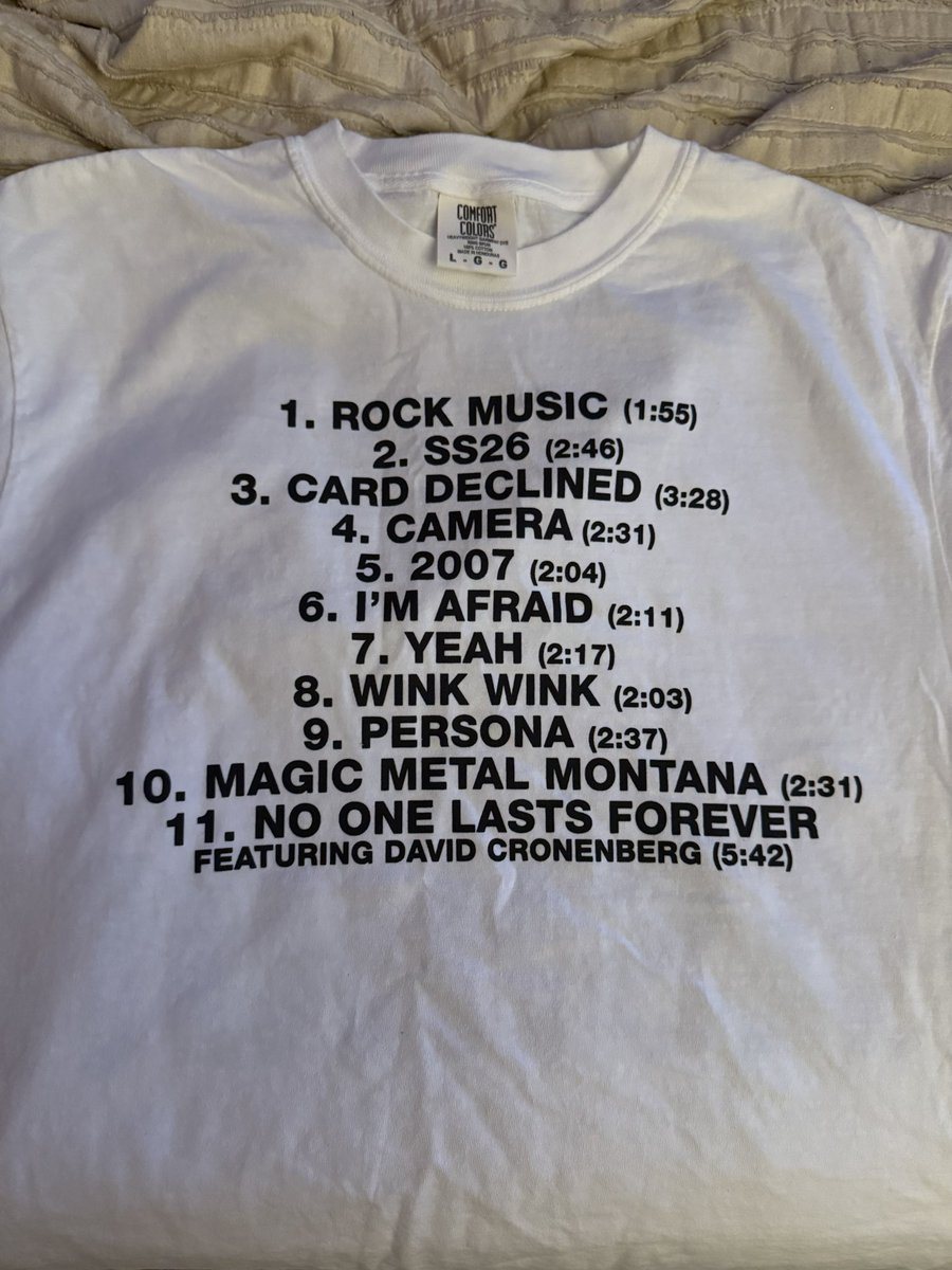 weeweesucker's tweet photo. thank you @charli_xcx 🖤 let’s promote music, fashion, film 🤍 https://t.co/RQ4cEv8b79
