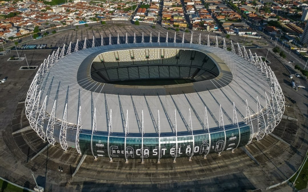 Noite de Copa tweet media
