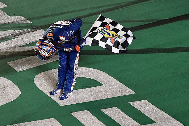 row_racing's tweet photo. Kyle Busch - (7/8/2016)
#ALSCO300 🏁 #XfinitySeries 
#KentuckySpeedway 
#Rowdy #RowdyNation https://t.co/ZWnFSKAgoO