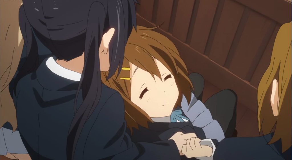 Kawaiioma's tweet photo. Daily reminder that Yui is love ♥️ https://t.co/r4VlPB6l94