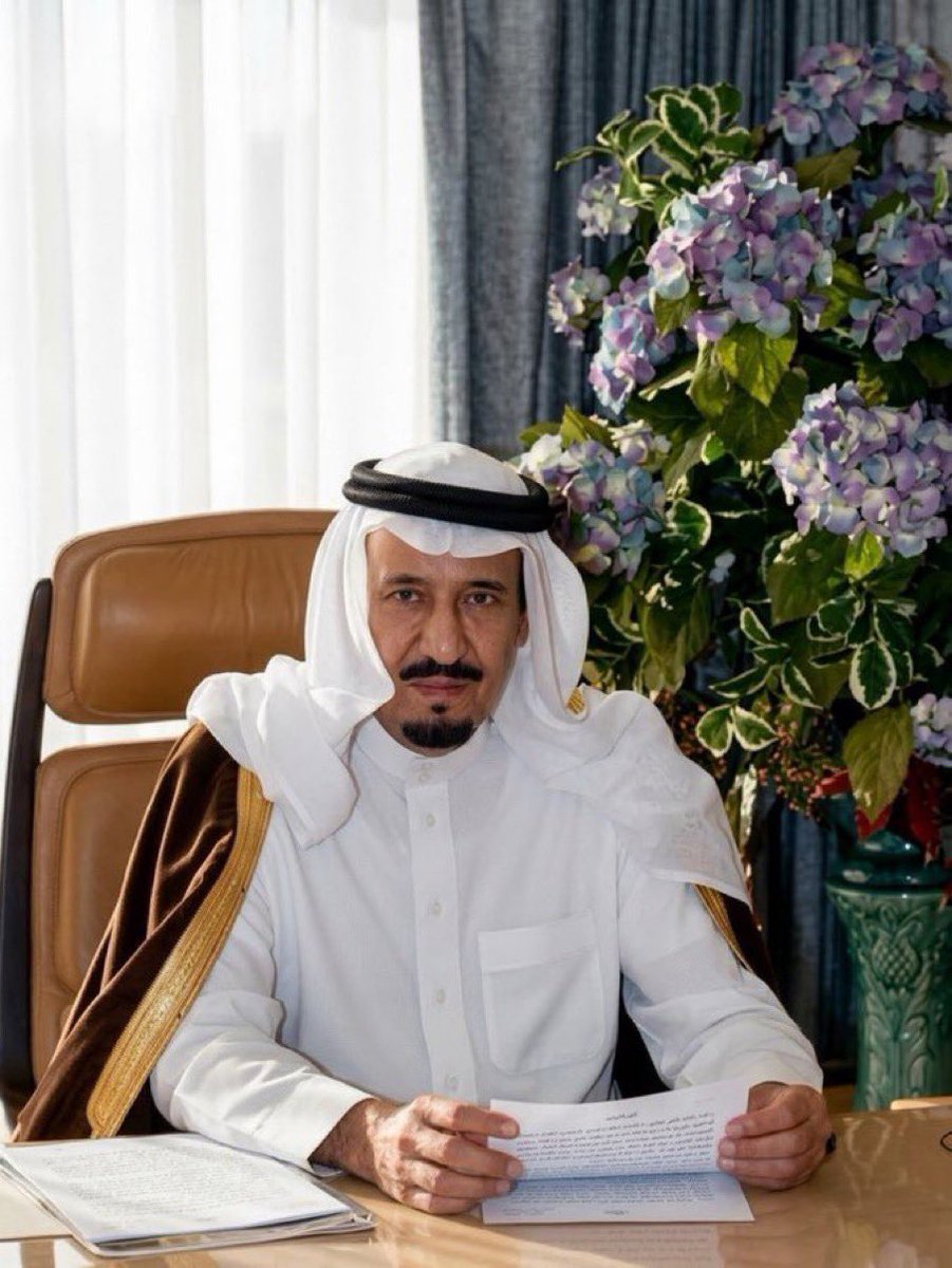 diy8ii's tweet photo. من يضاهي الـامجاد كود سلمان
يمينه تمد الخير بكل أرض واتجاه https://t.co/pMf8OxTTMm