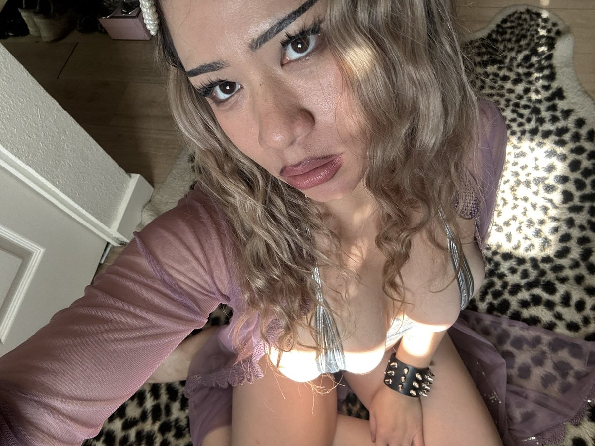 fleshhvessel's tweet photo. Pretty good start, I’ve only been back for 5 days 💋⛓️🌻💦 https://t.co/Cu61CJ3UPU