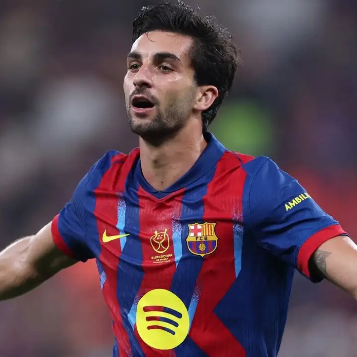 BarcaUniversal's tweet photo. 🚨 JUST IN: Ferran Torres could be the ideal Barça player to move to ATLETICO MADRID:

- Alemany likes the player.

- If Julián Álvarez leaves, Atlético would look for a new forward.

- Ferran still hasn’t renewed his contract.

- His future could be affected by the signing of Adeyemi.

— @gerardromero
