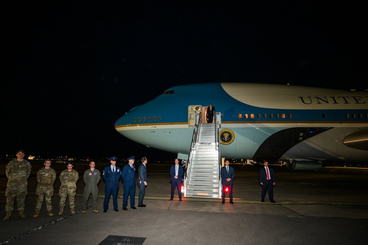 WhiteHouse's tweet photo. President Donald J. Trump lands at RAF Mildenhall in England aboard the former Air Force One before departing back to the United States. 🇺🇸 https://t.co/DbJ7ngAnmt