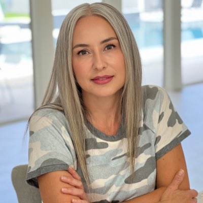 JustinaEngland's tweet photo. #NewProfilePic https://t.co/z4TM4rcpI0