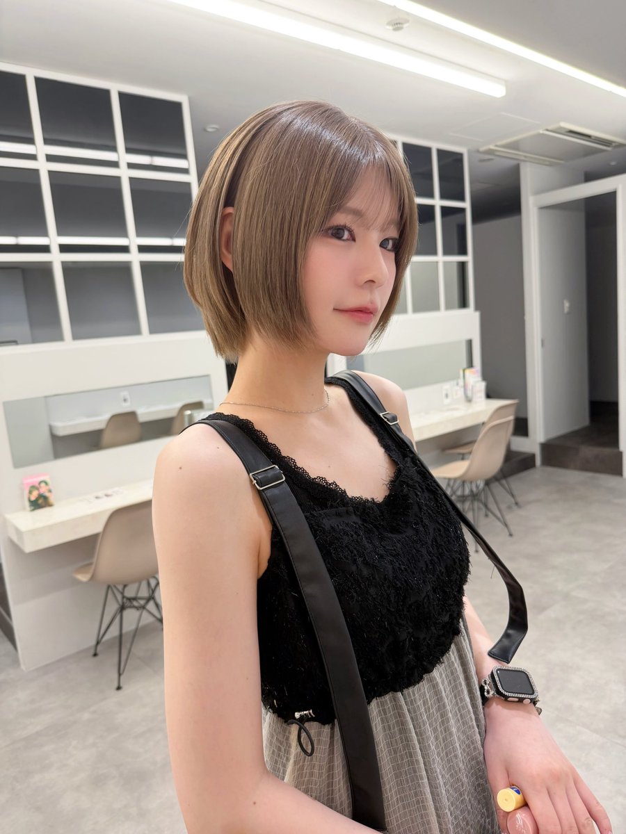 ay_unya's tweet photo. さすがに髪色かわいすぎる🥹🩵
お洋服はリュアのワンピ🌙 https://t.co/OekMQRutMK