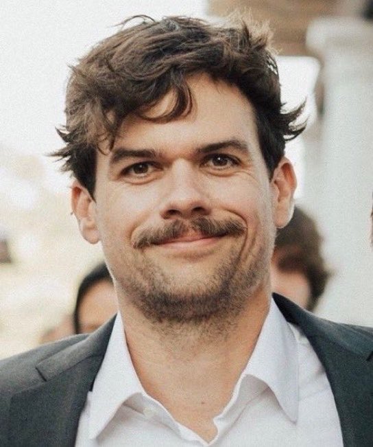 cosmic_marvel's tweet photo. Michael Waldron will serve as a writer on the Disney+ ‘NOVA’ series.

(via https://t.co/2Tej7DjQOJ) https://t.co/mBEqOJSdDi