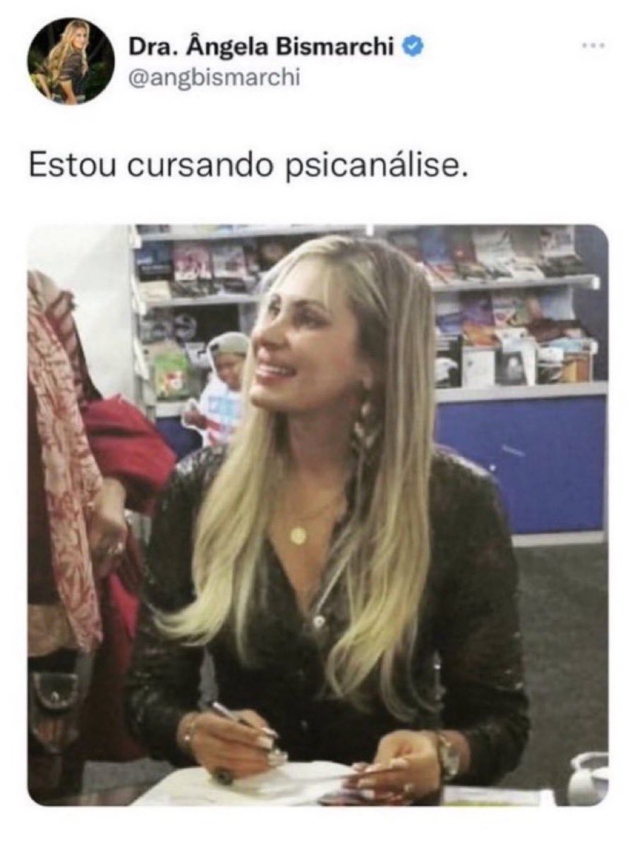 aliccherrie's tweet photo. to tao ansioso quero minha camera logo pra eu tirar fotos lindas e conceituais https://t.co/2hEi121ZNH