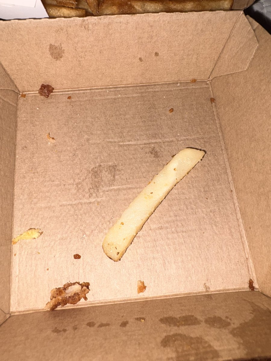 conanhbo's tweet photo. thanks @Wendys for the uncooked fry😍 truly delicious https://t.co/zFINYSJJvX