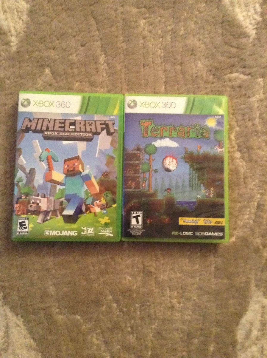 toskorff's tweet photo. Which one did you like more, Minecraft or Terraria? https://t.co/JHt0Gsv6IJ
