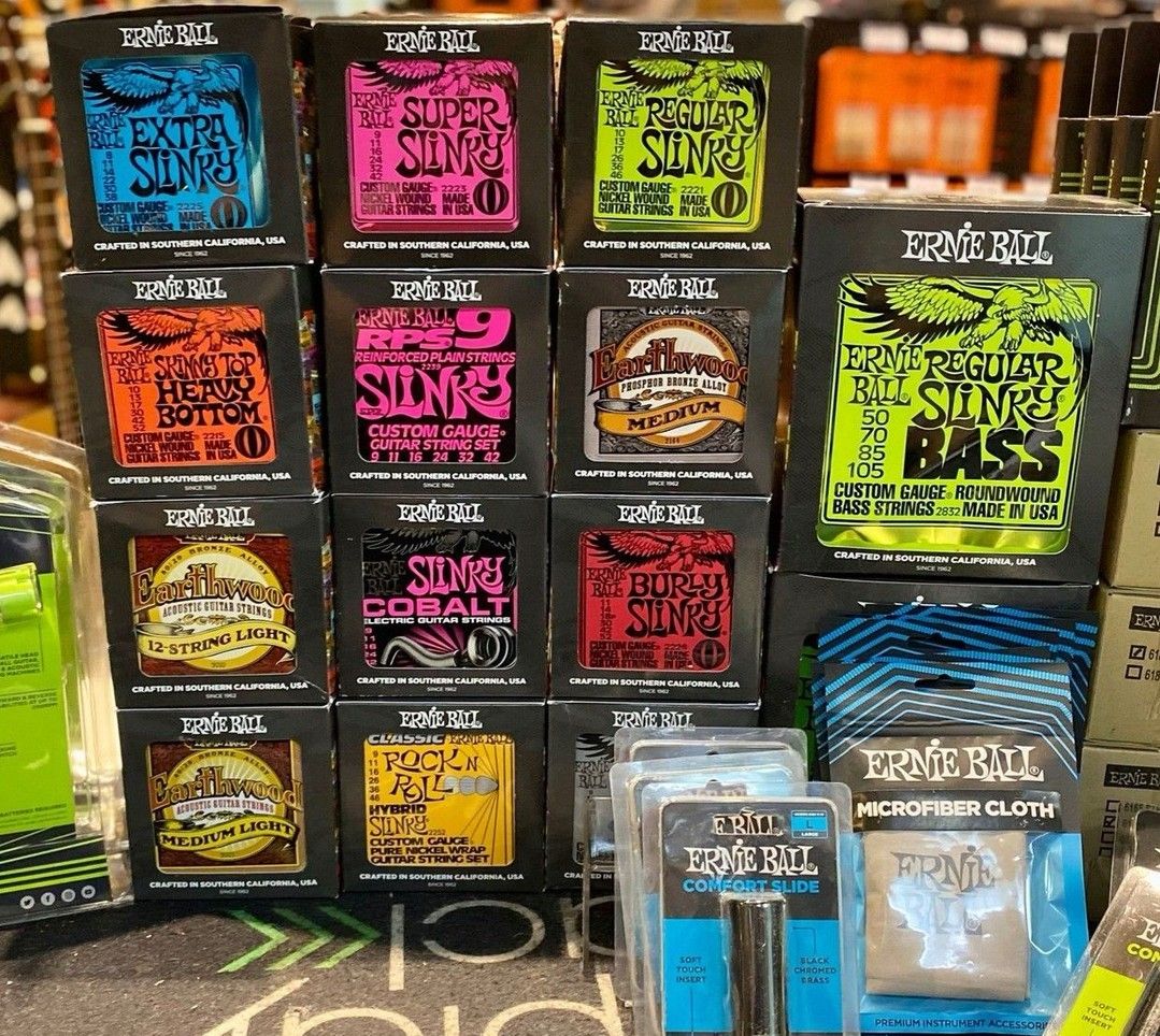 GarageBandMusic's tweet photo. A fresh batch of Ernie Ball products just arrived. The brand new slides are sweet!
.
@ernieball @GarageBandMusic
.
#ernieball #slinky #guitar #bass #geartalk https://t.co/tYYQFGmIix