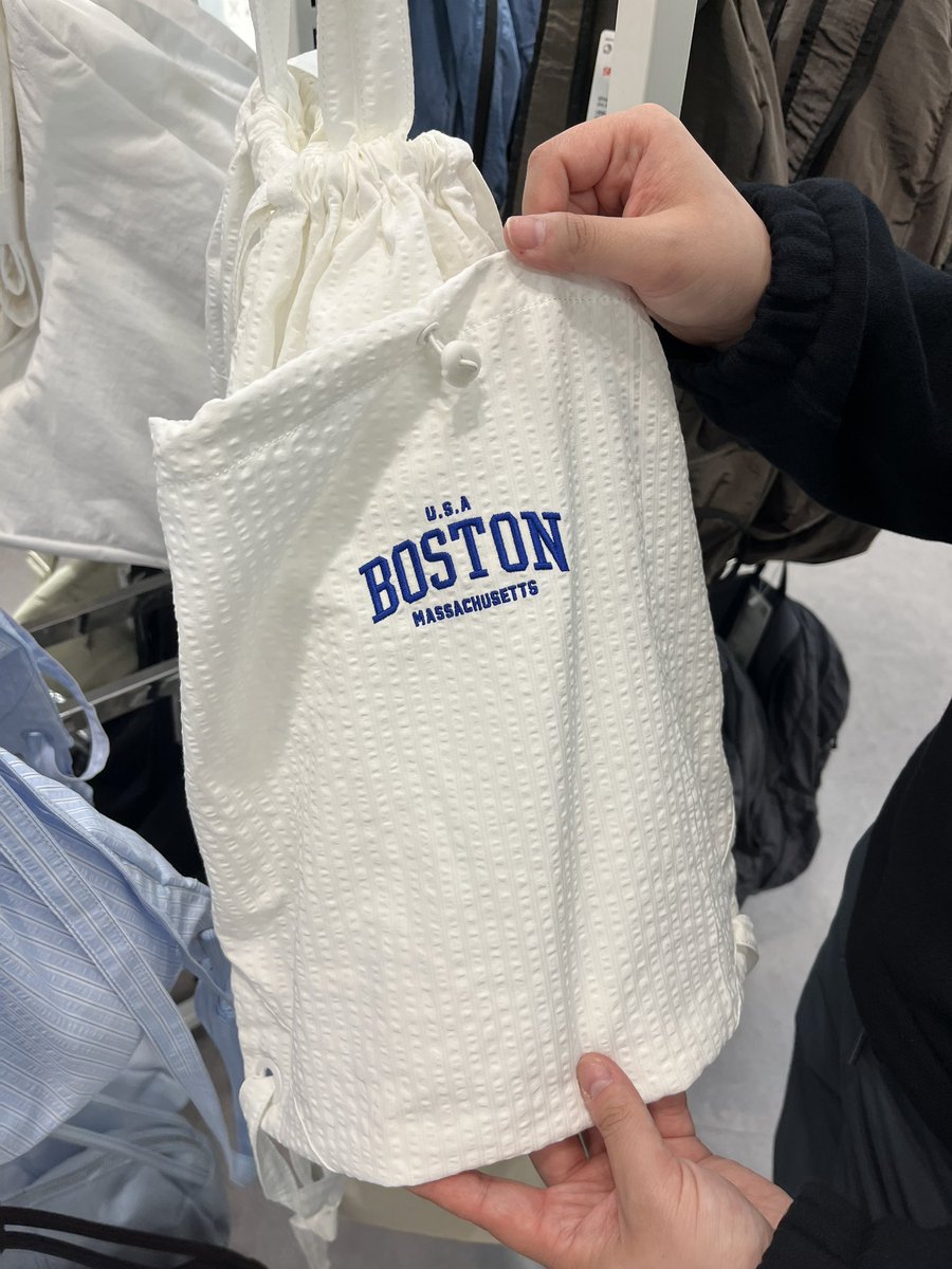 soymilkcal's tweet photo. @BostonMassUSA Busan loves Boston especially north shore https://t.co/BIAQAXt8Gb