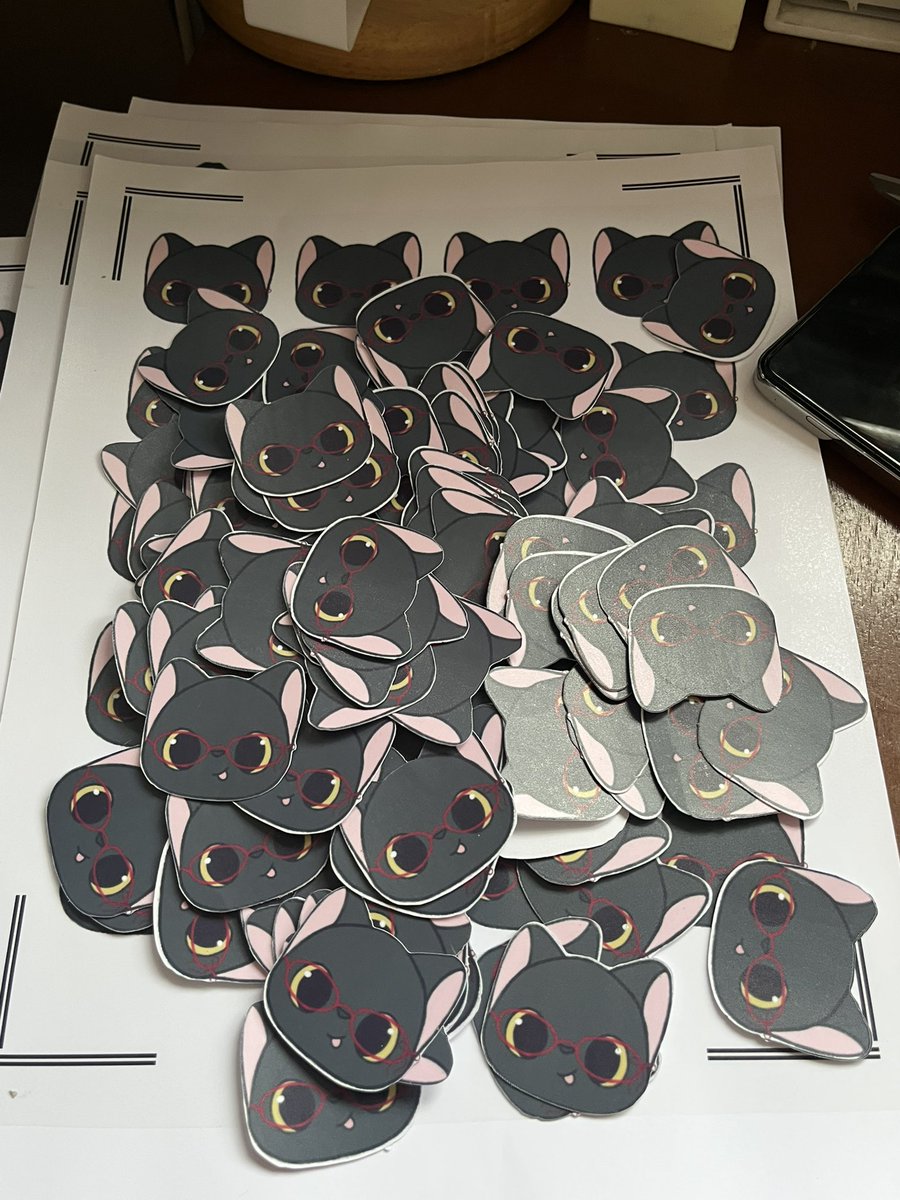 ataraheveleen's tweet photo. Hindi ako mapalagay ng walang fan support para kay Madam. So, 
JUYON IN BAYONETTA STICKERS for Signals Cebu۶۟ৎ
Art by: @ryvesco 
↬SM Seaside Arena, Cebu City 
↬ July 11, 2026 
↬ like and rt 
↬ very limited quantity 
See you, blooms and ceblooms!۶۟ৎ https://t.co/8fuSHae9fx