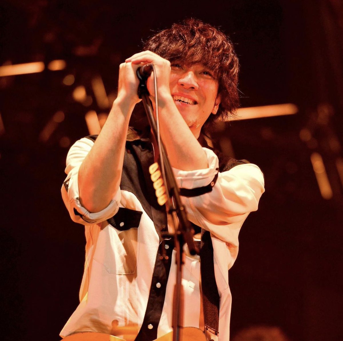 fish44786's tweet photo. 依与吏さんHAPPY BIRTHDAY🎂

back numberの音楽があるから、どんなに辛い毎日でも、いつも側で支えてくれるようなもう少し頑張れる気がします！
本当にありがとうございます🥹
新しい1年は健康で楽しい事が沢山出会いますように💫
次は台湾で会えるのが待ち遠しいです☺️

#いよりのまつり
@iyotter_bn https://t.co/SMTl6BjFHX