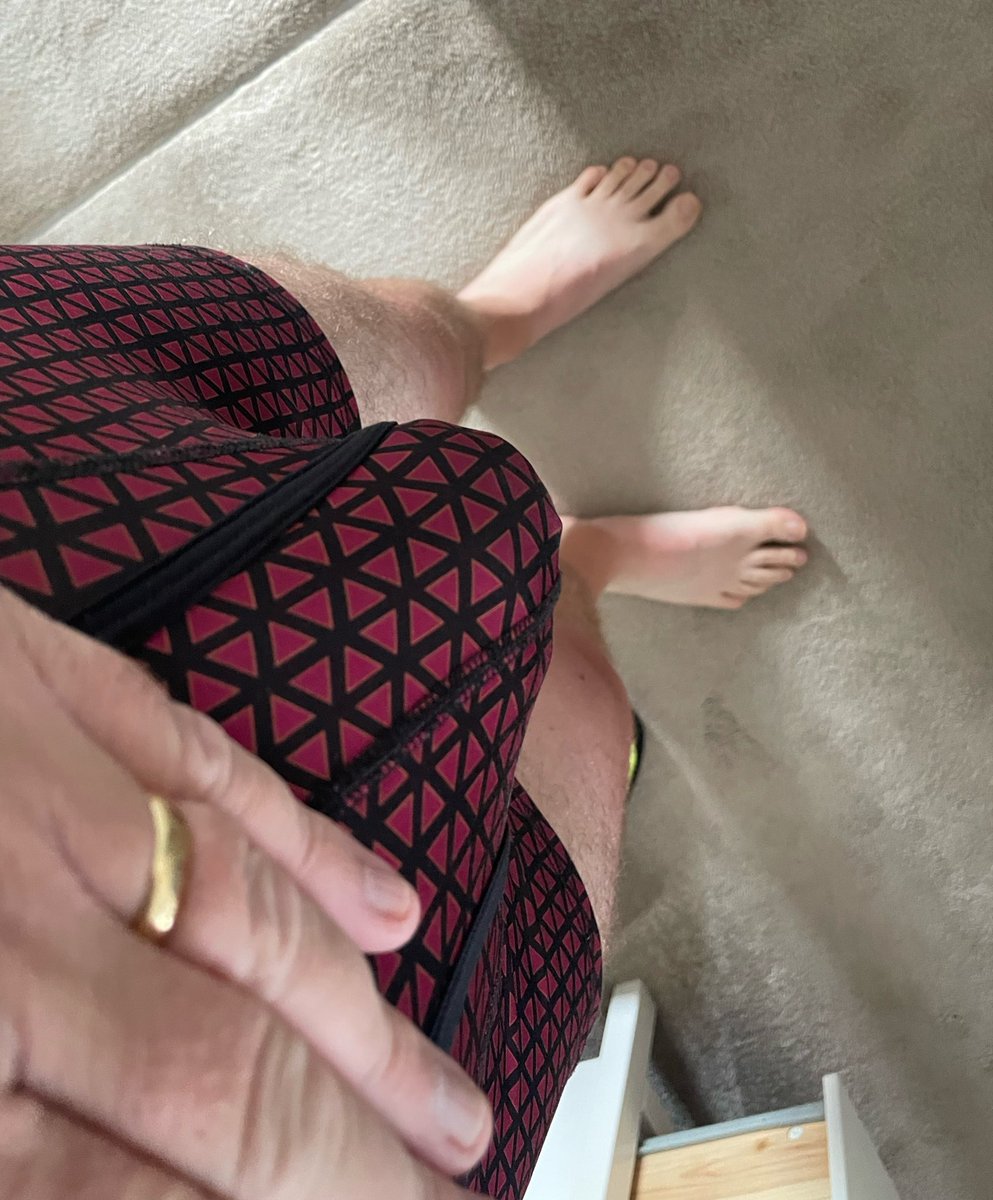 DomJP67's tweet photo. Bio
* Male
* He/ Him
* 59 years old
* 183 cm tall
* Straight 
* Married dad
* Always horny
* Love younger women
* I like to flirt 
* DMs open
* Sorry I do not buy content 
* MDNI 🔞⛔️ https://t.co/s2E591SLDp
