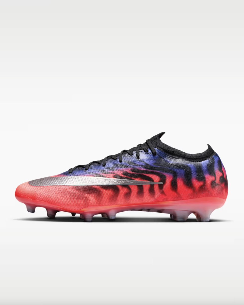 SOLELINKS's tweet photo. Ad: Nike Mercurial Elite SE Low-Top Soccer Cleats ‘Scorpion’ Collection releases at 7am PT/10am ET

Nike
Firm-Ground
Vapor 17:https://t.co/zfFhlC0Fpu
Superfly 11:https://t.co/rVIVxqmPxk

Artificial-Grass
Vapor 17:https://t.co/JQHTpMB5dv
Superfly 11:https://t.co/JMgtwsdshA

DSG
Firm-Ground
Vapor 17:https://t.co/zFvklRGBeA
Superfly 11:https://t.co/NZ43rWUSfJ

Artificial-Grass
Vapor 17:https://t.co/6itKlooZsH
Superfly 11:https://t.co/MyJ1Beuj4C