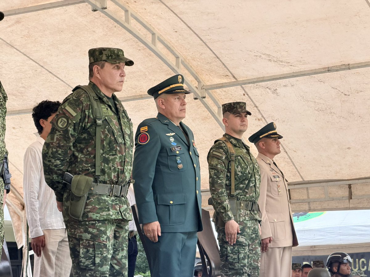 Ejercito_Div8 tweet picture