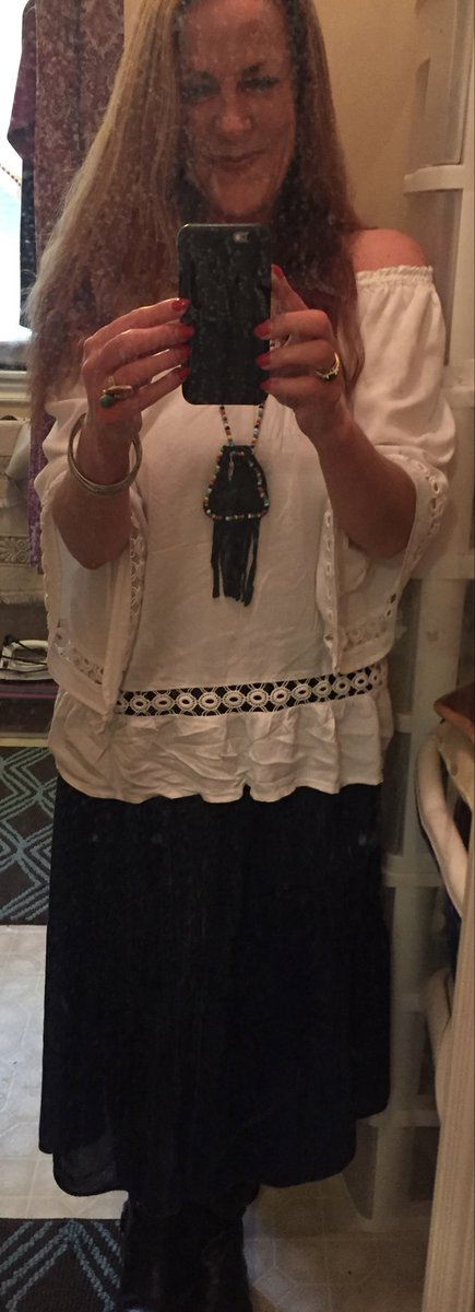 AltAnalyst's tweet photo. 🪶🐺 AHO! @OneSpiritLakota So my Lakota cousins know, the government is pushing new vaccines again. Please spread the word that you'll become very ill and risk death if you take the vaccines. 

~ Red Path Wolf Woman 🐺🪶 

cc: @TuckerCarlson @JoeRogan ~ @SenBlumenthal [ BIG PHARMA ] is pushing the new round of vaccines.